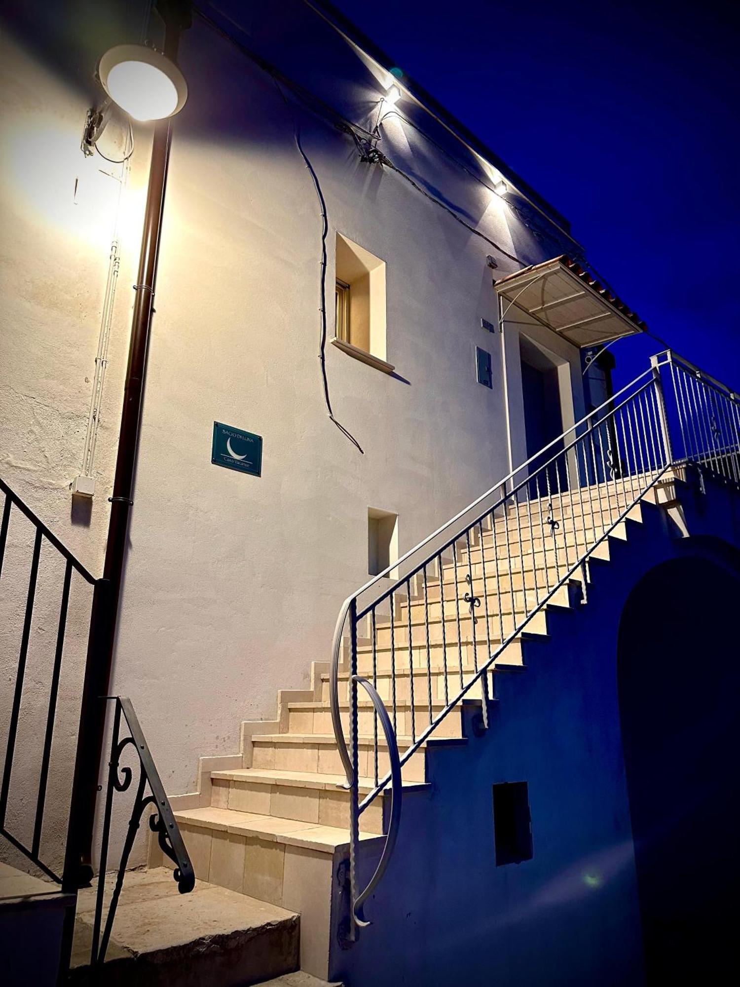 Casa Vacanze Luxury Bacio Di Luna Montalbano Ionico Buitenkant foto