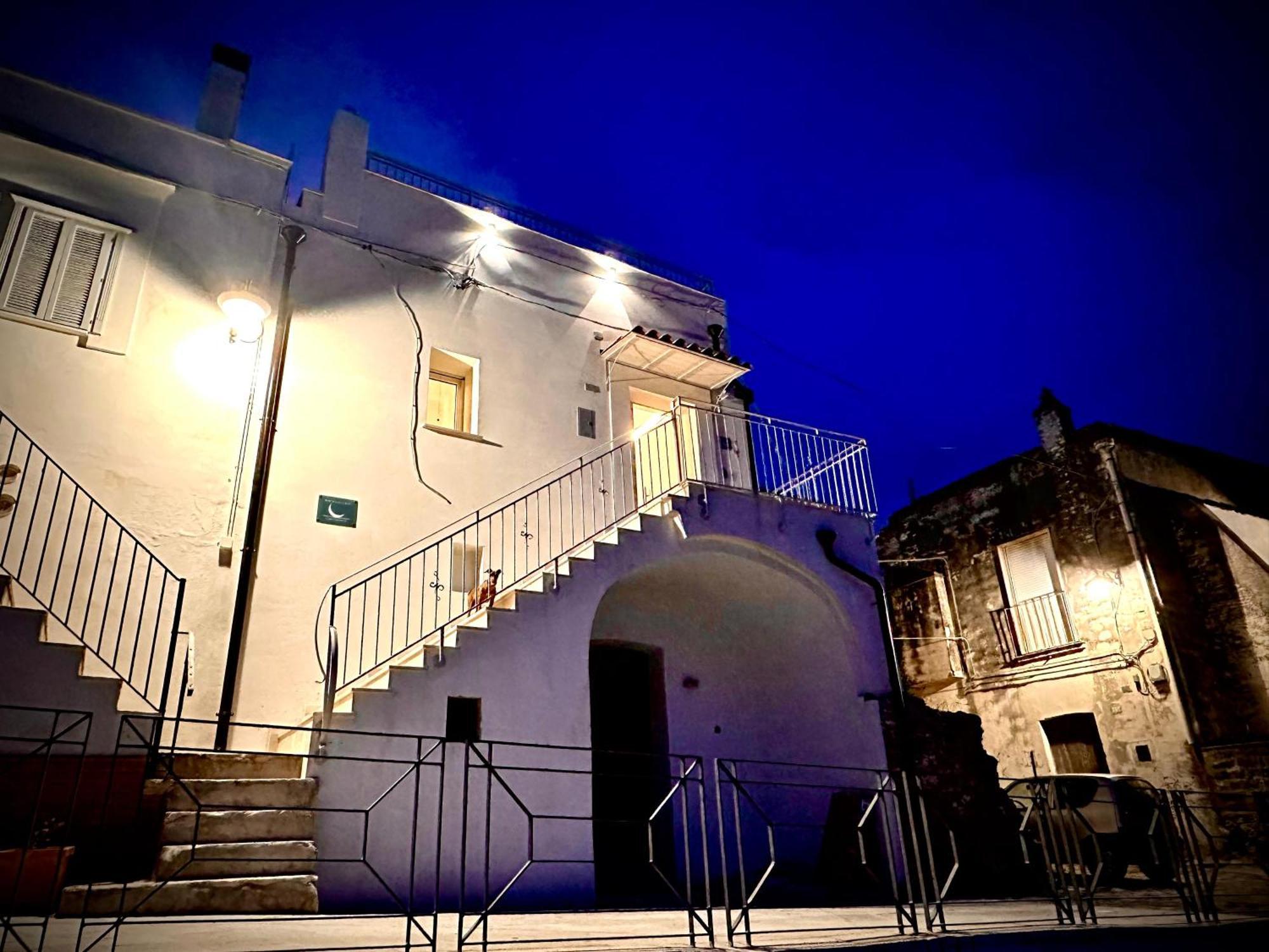 Casa Vacanze Luxury Bacio Di Luna Montalbano Ionico Buitenkant foto